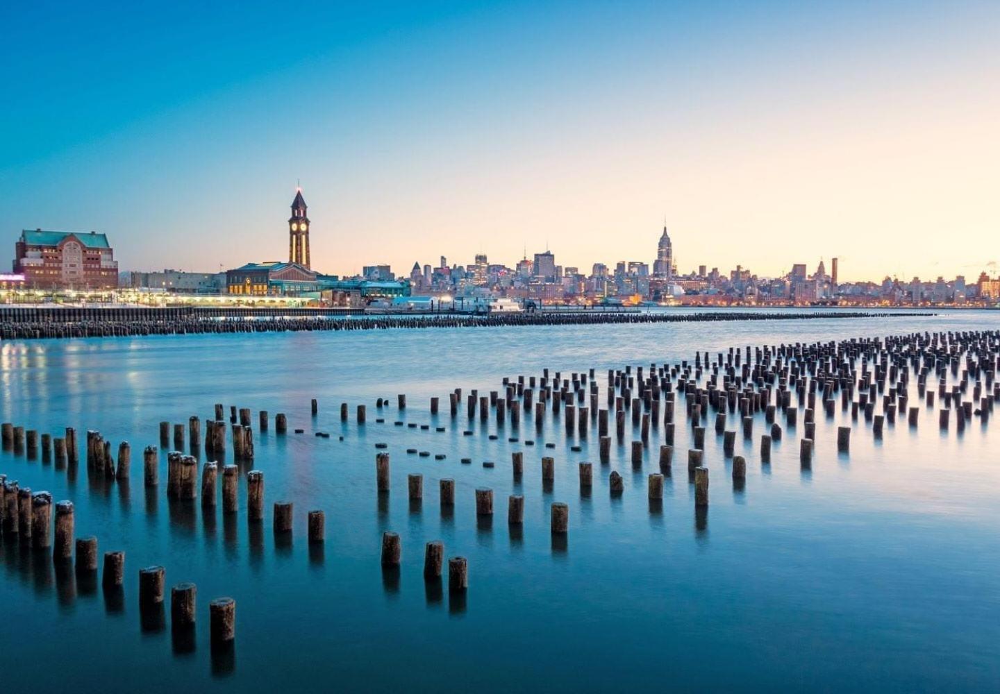 Chic Penthouse 15 Minutes From Nyc - Bus Stop At Doorstep Hoboken Exteriér fotografie